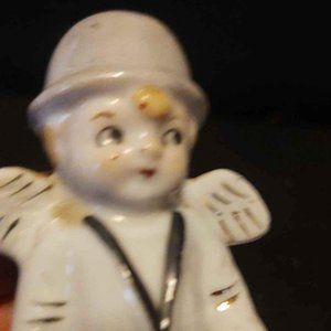 VTG Japan Doctor Boy Angel Holds MD Bag Figure